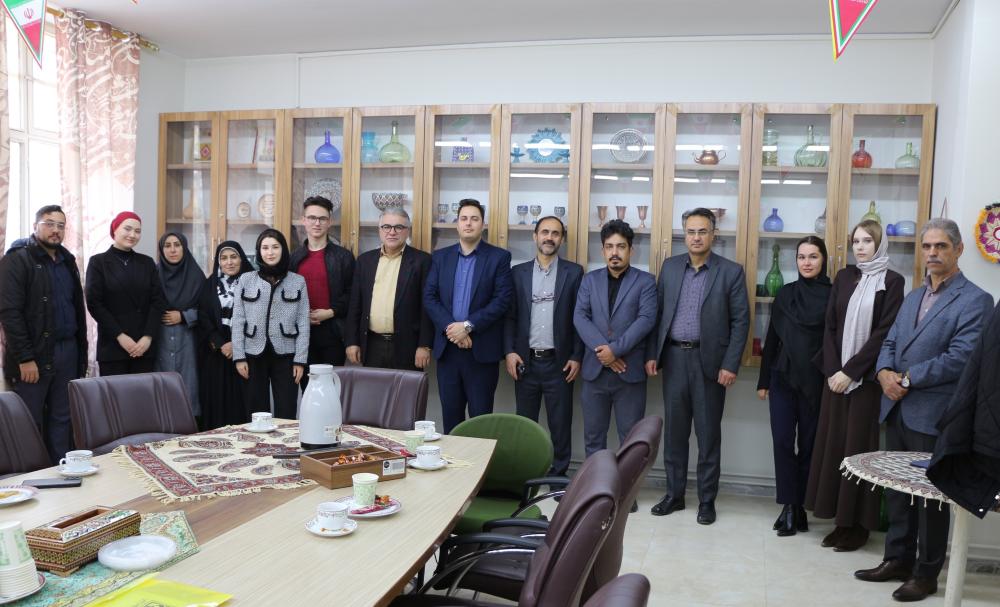 میزبانی دانشگاه بین‌المللی امام خمینی(ره) از دانشجویان دانشگاه کازان روسیه 