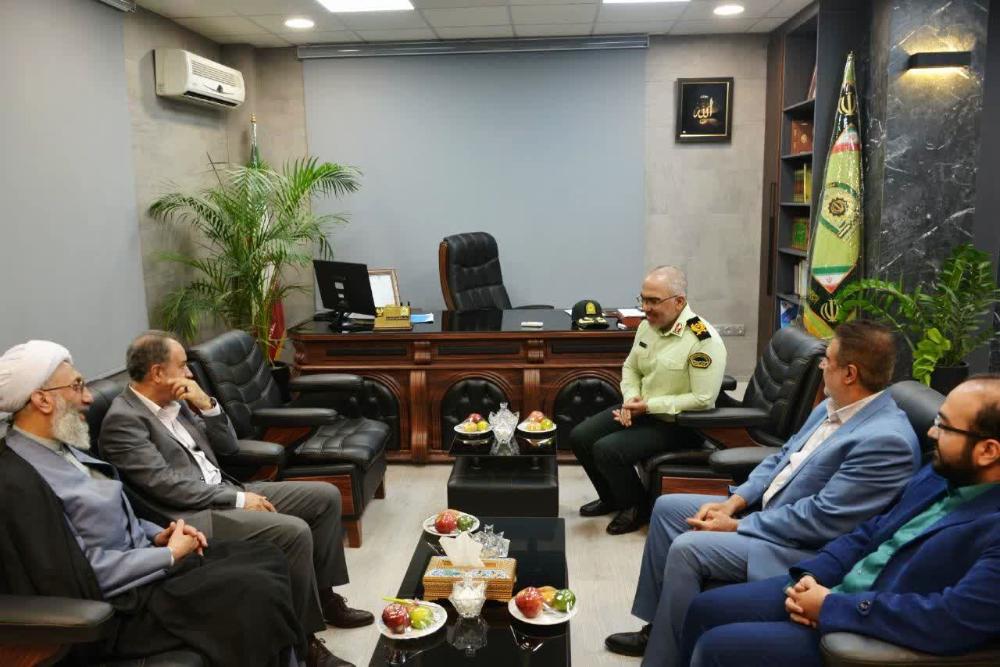 دیدار رئیس دانشگاه با فرماندهی انتظامی کل استان قزوین 