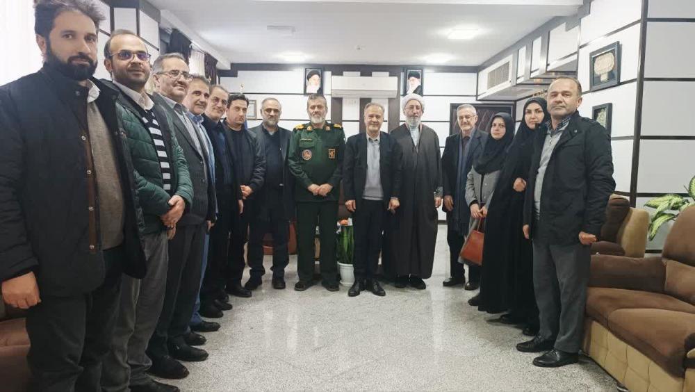 دیدار اعضای هیات رئیسه دانشگاه با فرمانده سپاه حضرت ولیعصر(عج) استان قزوین